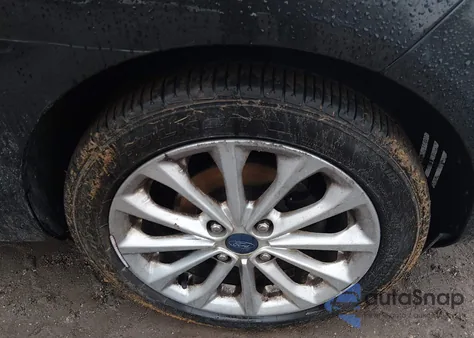 2014 Ford Fiesta Se z USA, uszkodzony, nr VIN 3FADP4EJ6EM150498